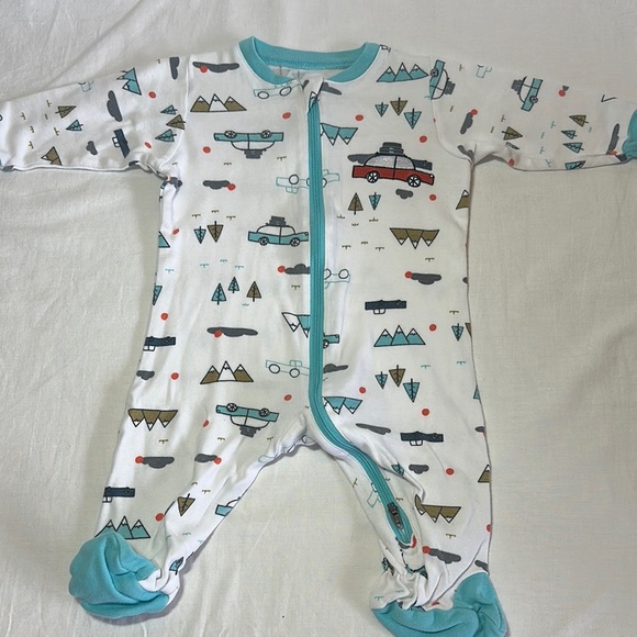 Tuffy - White Baby Onesie Sleeper with Car Print - Picture 3 of 4